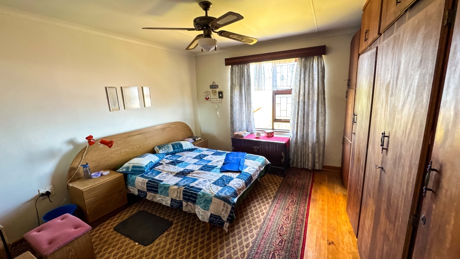 4 Bedroom Property for Sale in Dana Bay Western Cape